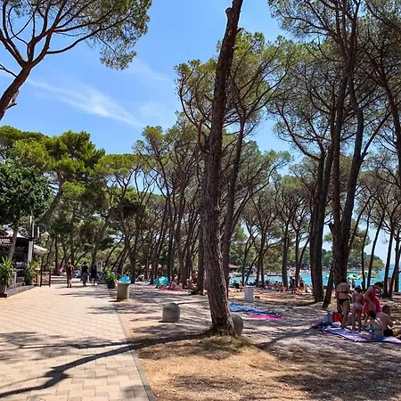 Campingplatz Mobile Ana - Camp Soline Biograd Weißenburg
