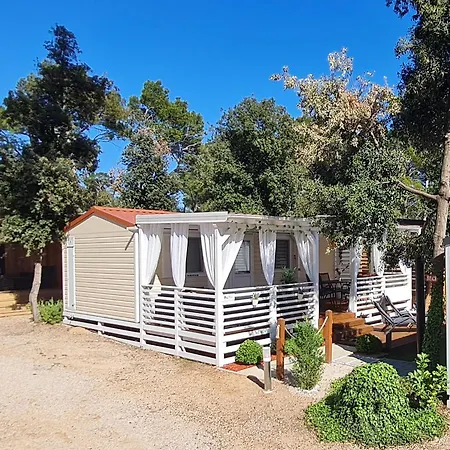 Mobile Ana - Camp Soline Biograd 4*